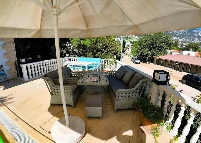 Rosa Kalkan *