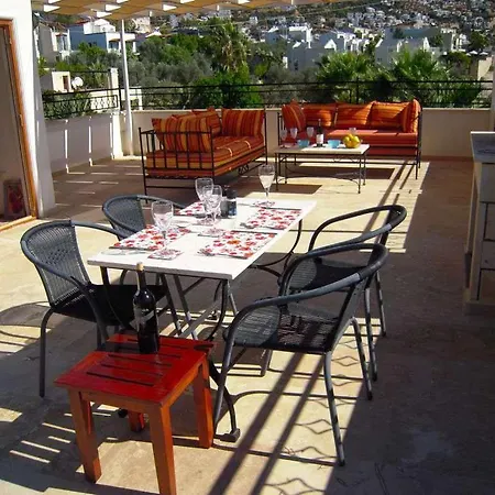Rosa Kalkan * Kas